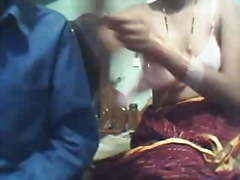 INDIAN YOUNG COUPLE ON WEB CAM